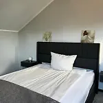 Hotel N