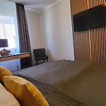 Hotel N