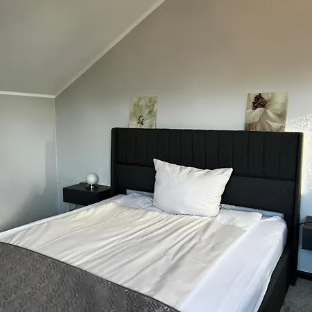 Hotel N